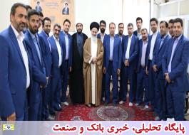 تقدیر آیت الله حسینی بوشهری از اقدامات بانک مهر اقتصاد