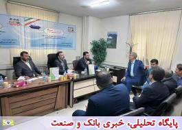 حضور معاون بانک توسعه تعاون در میز خدمت استان کردستان