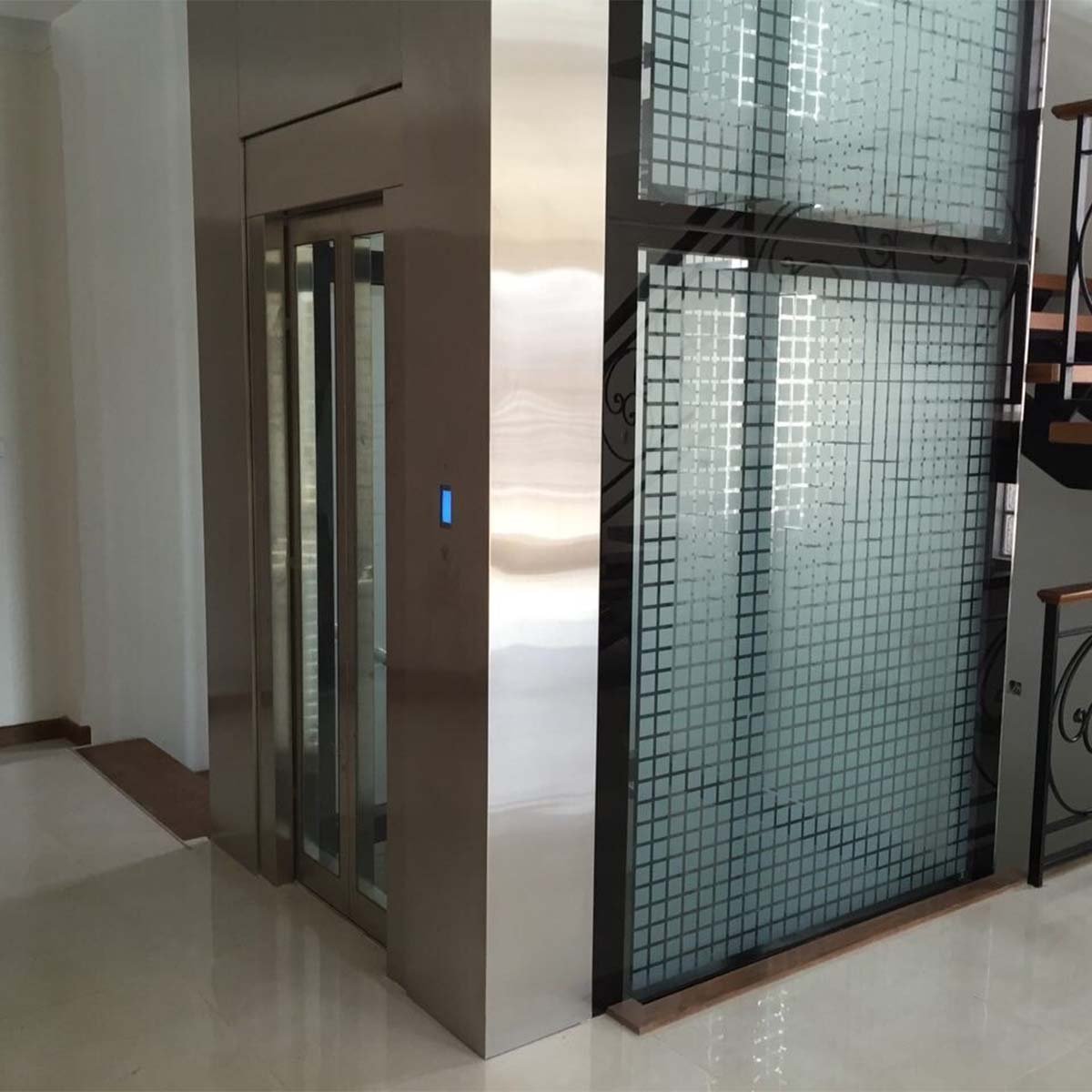آسانسور هیدرولیکی